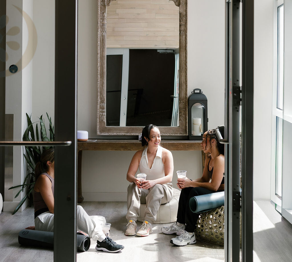 How to Style the Gisele Pant Lightweight