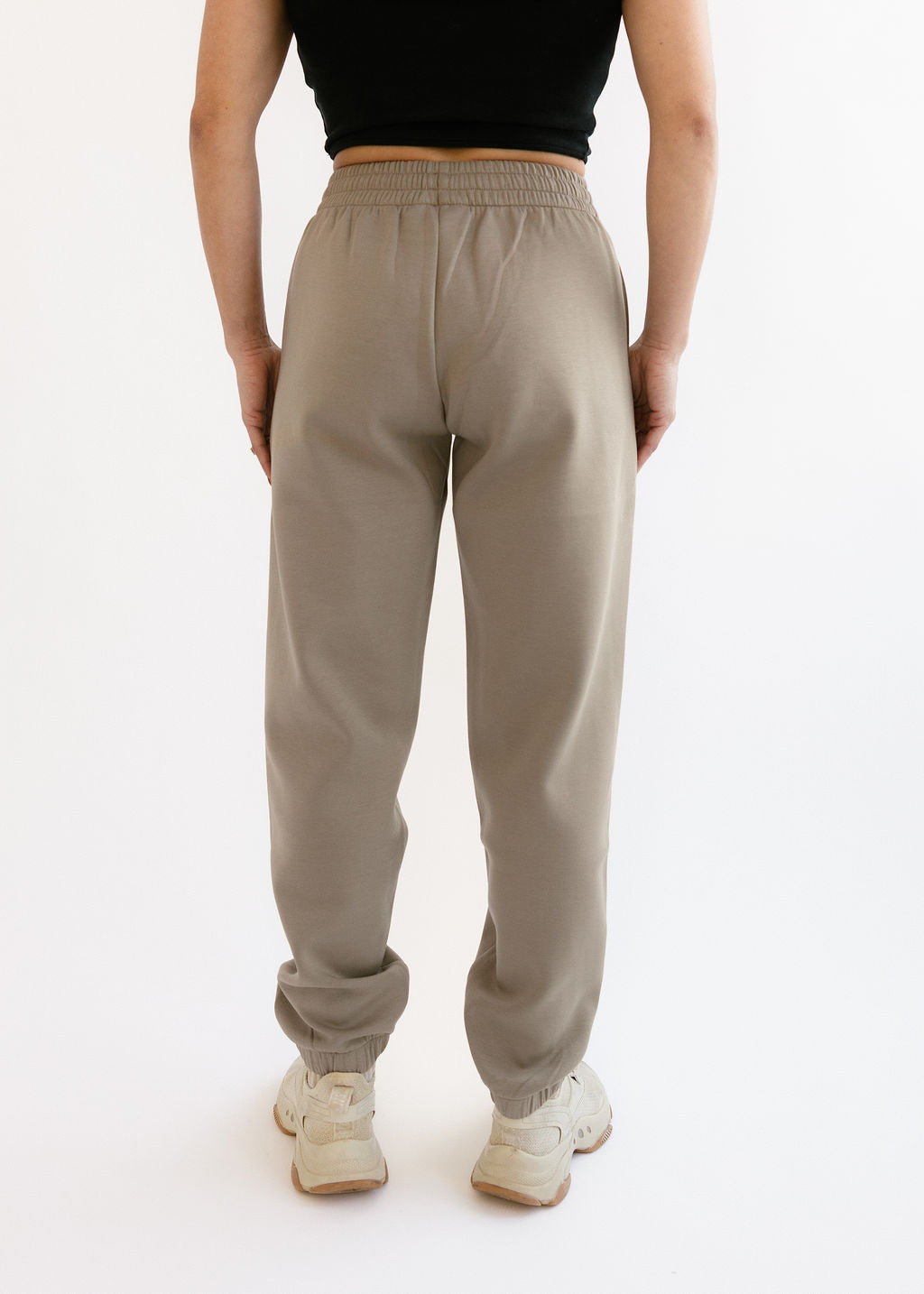 The Gisele Pant | Lightweight Taupe